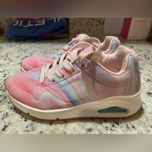 Kids Skechers Size 12